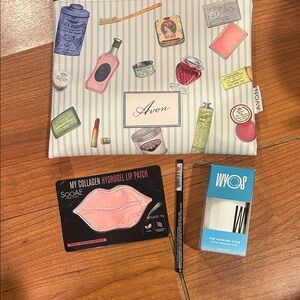 Avon Vintage-Style Striped Cosmetic Bag with Beauty Essentials